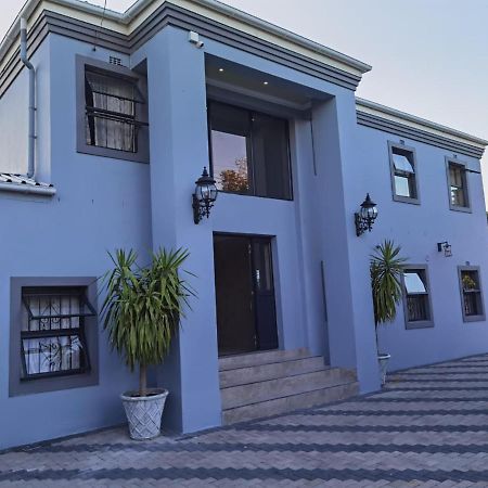 Victoria Guest Lodge Bellville Exterior foto